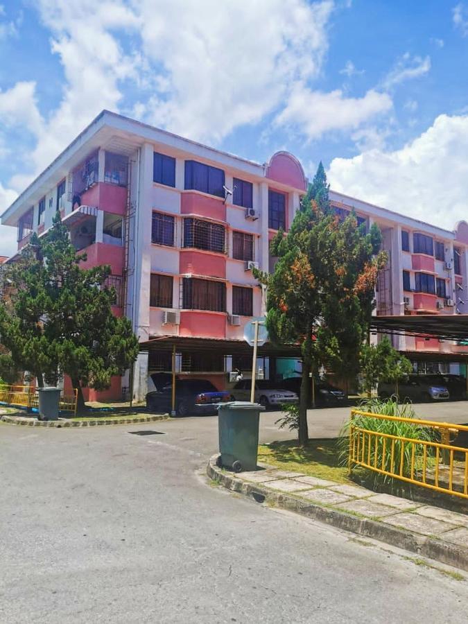 Dreamcatcher Homestay Kk Kota Kinabalu Bagian luar foto